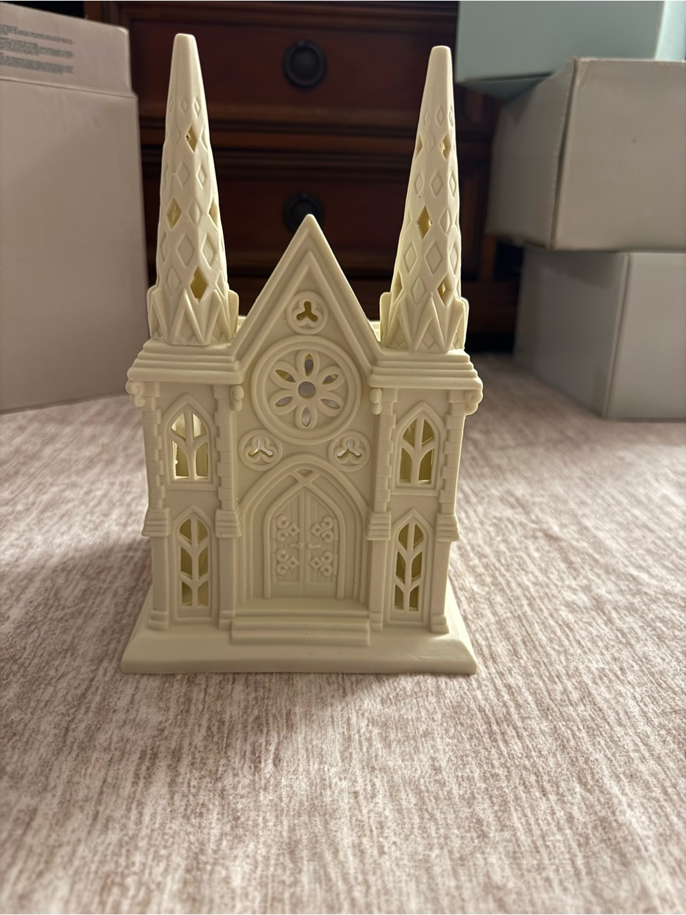 Ivory Gothic Cathedral Decorative Accent Ceramic Candleholder